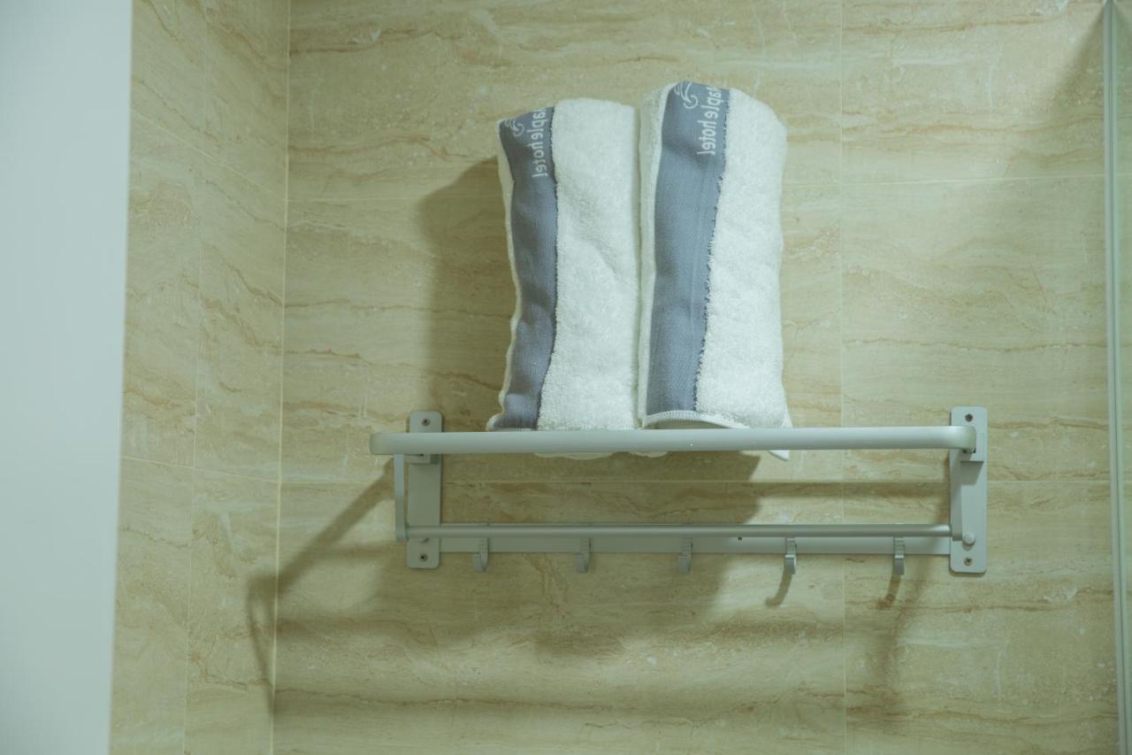 Wooden Maple Hotel Πνομ Πενχ Εξωτερικό φωτογραφία