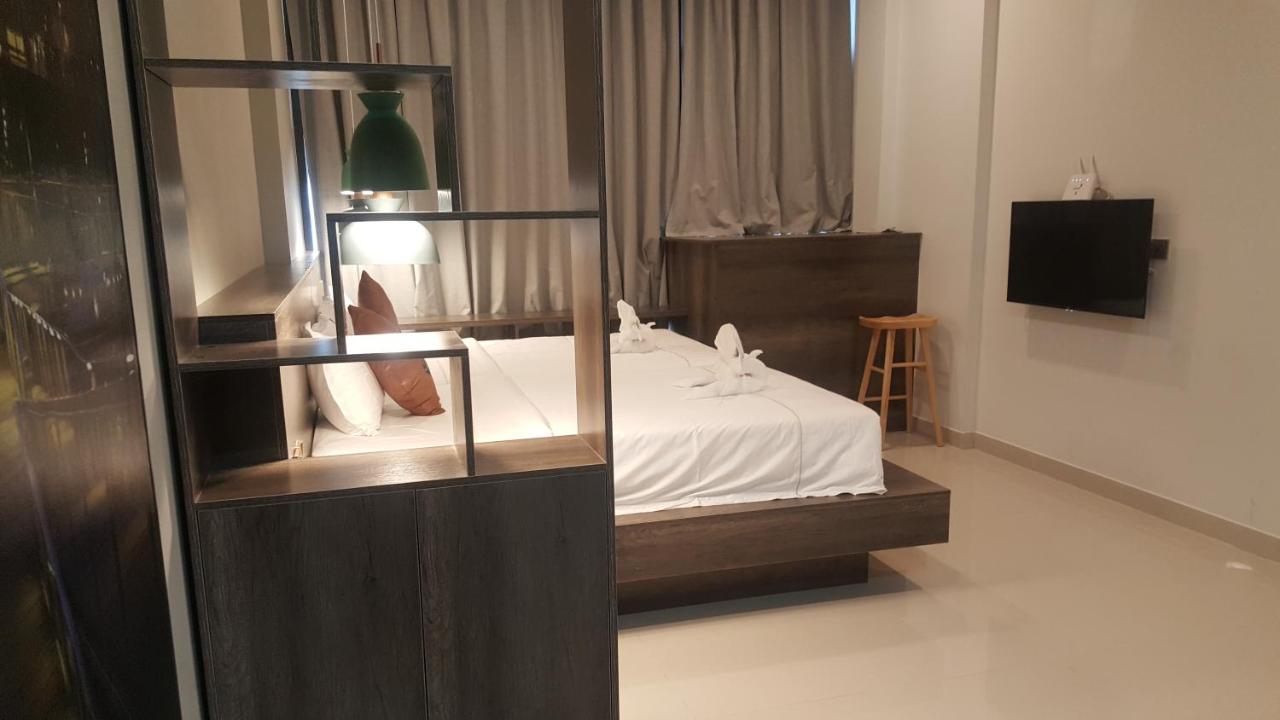 Wooden Maple Hotel Πνομ Πενχ Εξωτερικό φωτογραφία